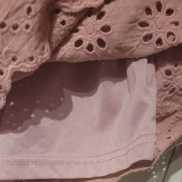 KONTROL CONTEMPORARY SLIGHTLY CROP PALE PINK RELAX FIT top SIZE LARGE. - Picture 3 of 4